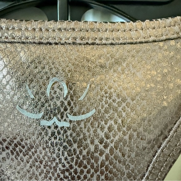 Beyond Yoga Recerback Crop Top Women Size S Athletic Performance Mocha Metallic - Picture 7 of 14